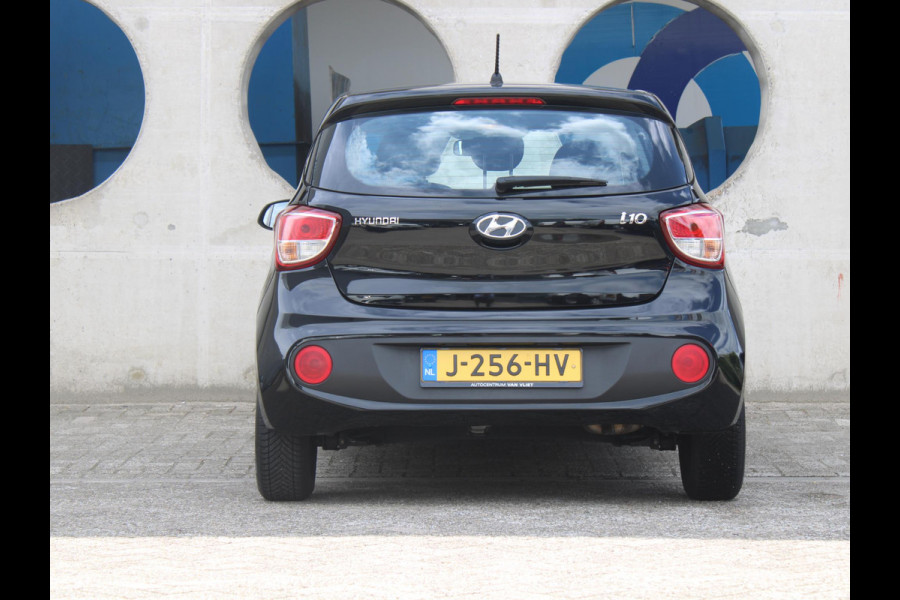 Hyundai i10 1.0i Comfort 5p. | AIRCO | 12 MAANDEN BOVAG GARANTIE |