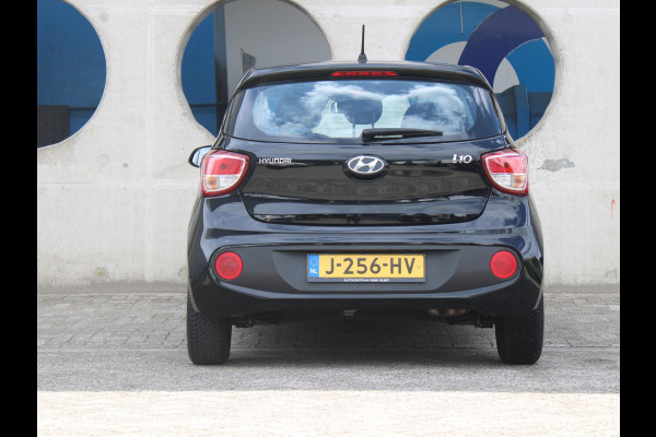 Hyundai i10 1.0i Comfort 5p. | AIRCO | 12 MAANDEN BOVAG GARANTIE |