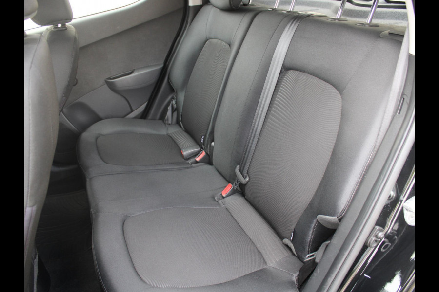 Hyundai i10 1.0i Comfort 5p. | AIRCO | 12 MAANDEN BOVAG GARANTIE |