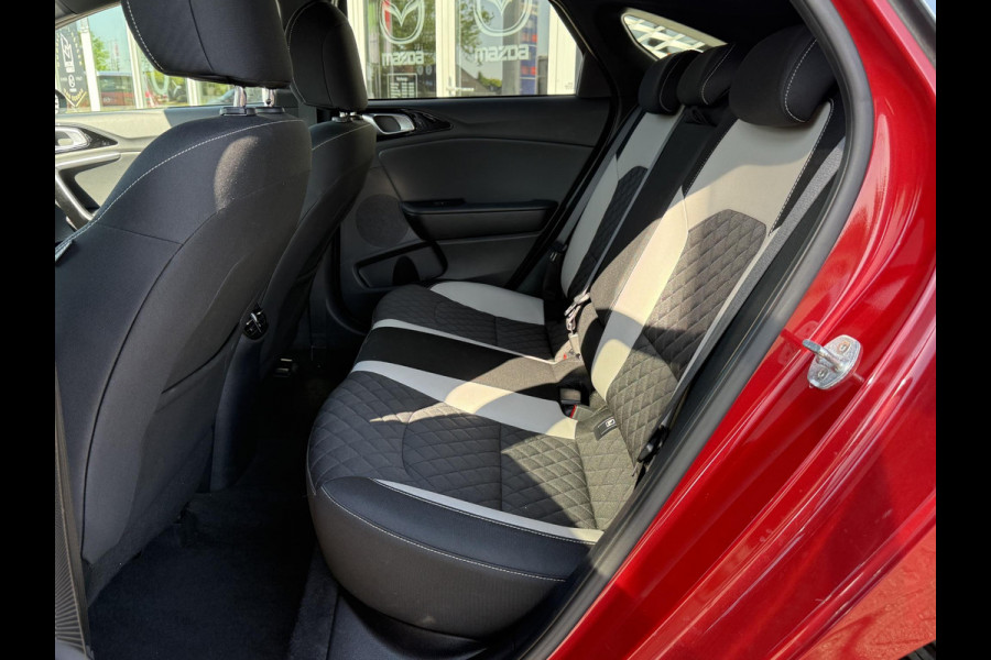 Kia ProCeed 1.4 T-GDI GT-Line | 4-SEIZOENSBANDEN | STOELVERWARMING | CRUISE CONTROL |