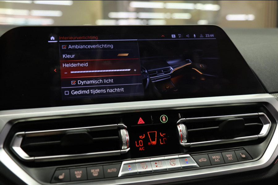 BMW 3-serie M340d xDrive M Sport /NAV/CARPLAY/STOELV/VOL