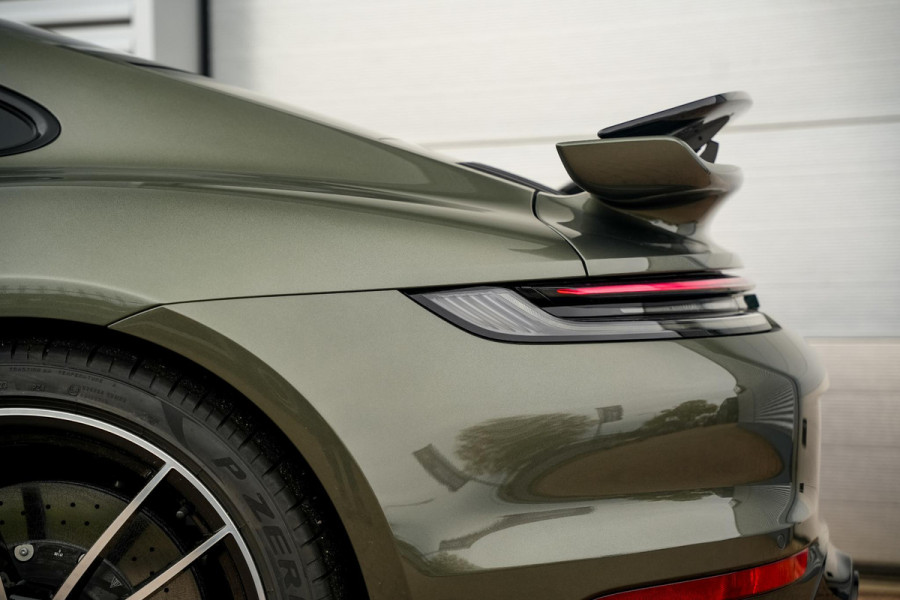 Porsche 911 3.8 Turbo S Aerokit Keramisch Schuifdak Burmester Keyless Liftsysteem Sportchrono 21''LM