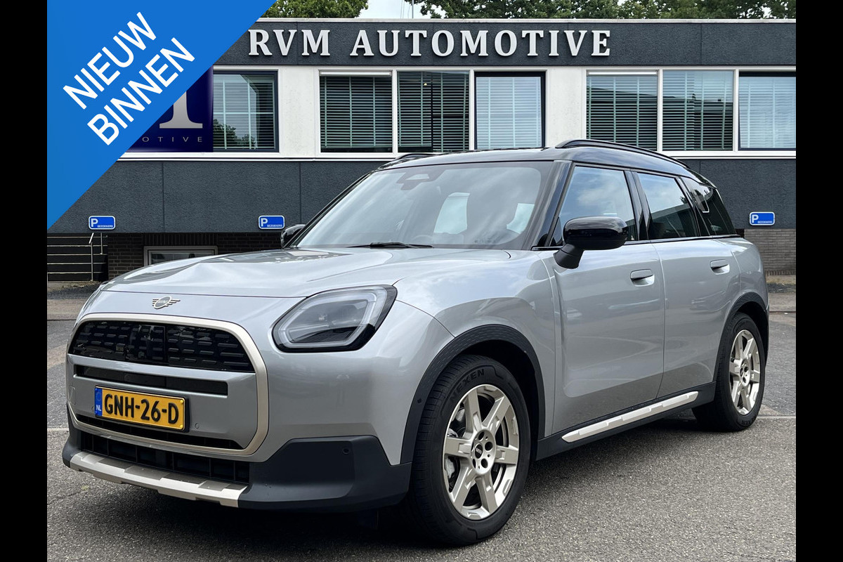 MINI Countryman E Favoured S 66.5 kWh ORIG. NL. NAP KM. | CAMERA | LEDER | STOEL + STUURVERWARMING MINI Countryman E Favoured S 66.5 kWh ORIG. NL. NAP KM. | CAMERA | LEDER | STOEL + STUURVERWARMING