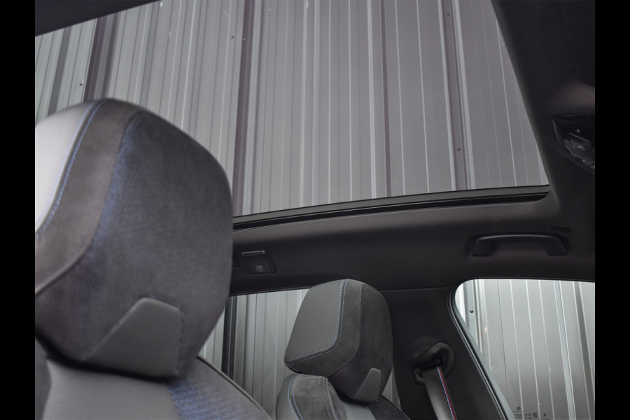 BMW 5 Serie Touring 550e xDrive M-SPORT PRO | PANORAMADAK | ACTIVE CRUISE CONTROL | ELEKTR. VERST. STOELEN MET GEHEUGEN | B&W AUDIO | STOELV