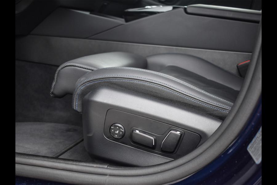 BMW 5 Serie Touring 550e xDrive M-SPORT PRO | PANORAMADAK | ACTIVE CRUISE CONTROL | ELEKTR. VERST. STOELEN MET GEHEUGEN | B&W AUDIO | STOELV