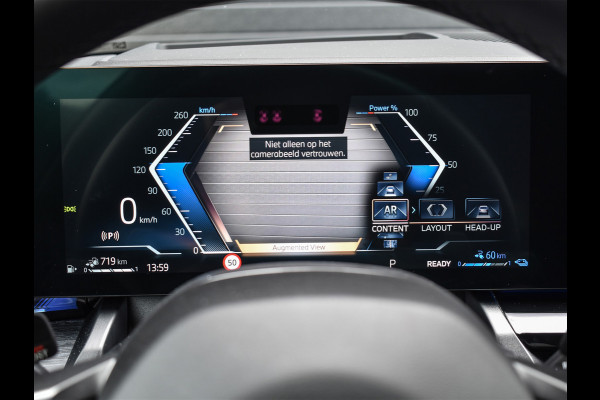 BMW 5 Serie Touring 550e xDrive M-SPORT PRO | PANORAMADAK | ACTIVE CRUISE CONTROL | ELEKTR. VERST. STOELEN MET GEHEUGEN | B&W AUDIO | STOELV