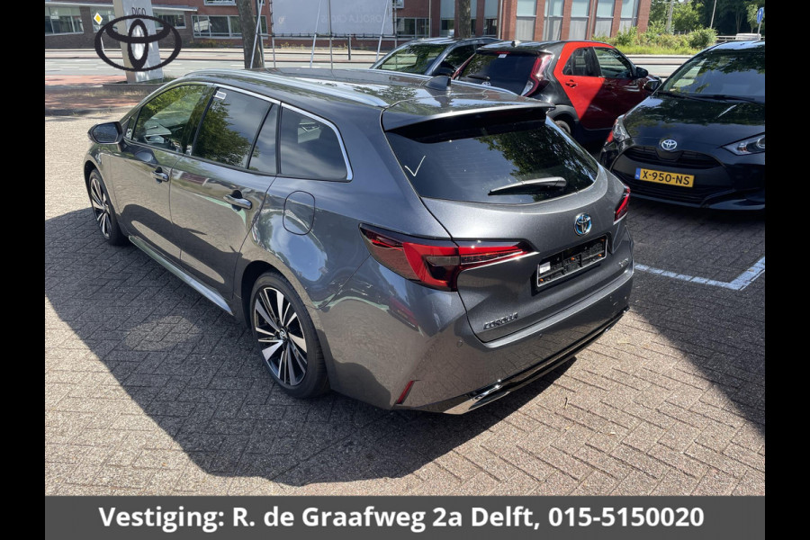Toyota Corolla Touring Sports Hybrid 140 Dynamic | Dodehoek Detectie | Navigatie | Stuur- & Stoelverwarming | Parkeersensoren