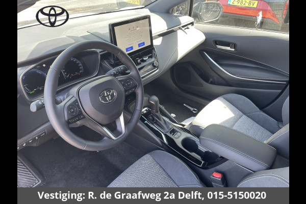 Toyota Corolla Touring Sports Hybrid 140 Dynamic | Dodehoek Detectie | Navigatie | Stuur- & Stoelverwarming | Parkeersensoren