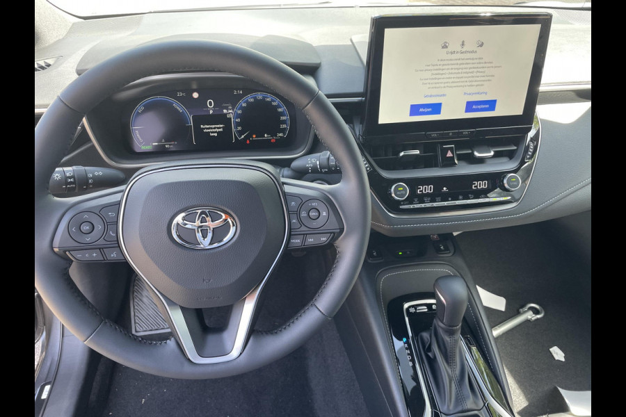 Toyota Corolla Touring Sports Hybrid 140 Dynamic | Dodehoek Detectie | Navigatie | Stuur- & Stoelverwarming | Parkeersensoren
