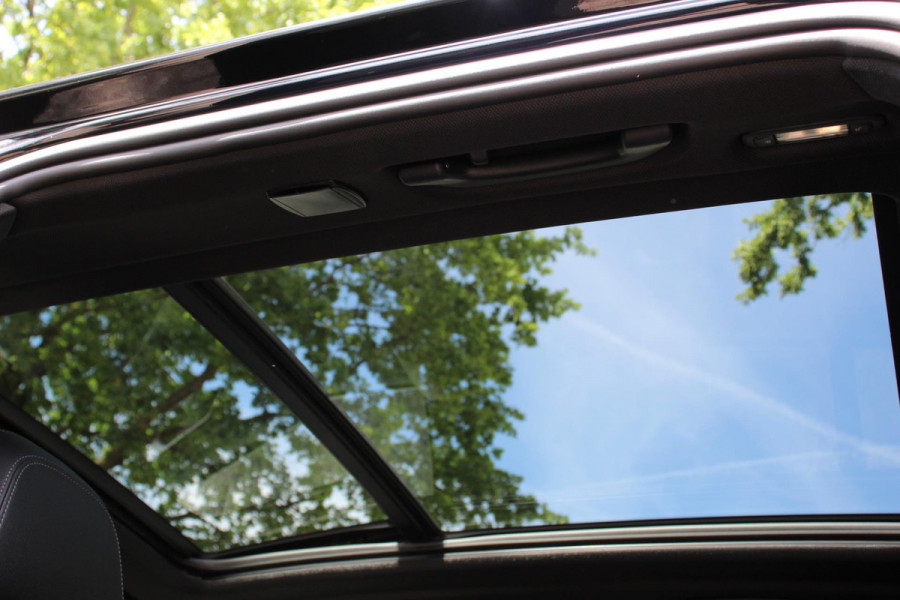 BMW X5 xDrive45e Hybrid 394pk Executive Shadow line Leder Schuif-Panorama dak Navigatie Trekhaak Camera 360 20"LMV