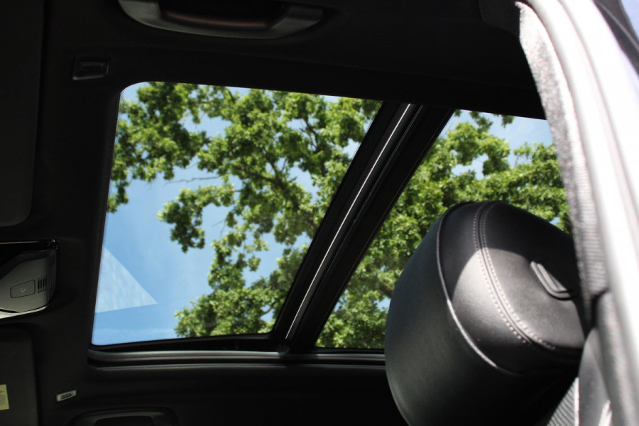 BMW X5 xDrive45e Hybrid 394pk Executive Shadow line Leder Schuif-Panorama dak Navigatie Trekhaak Camera 360 20"LMV