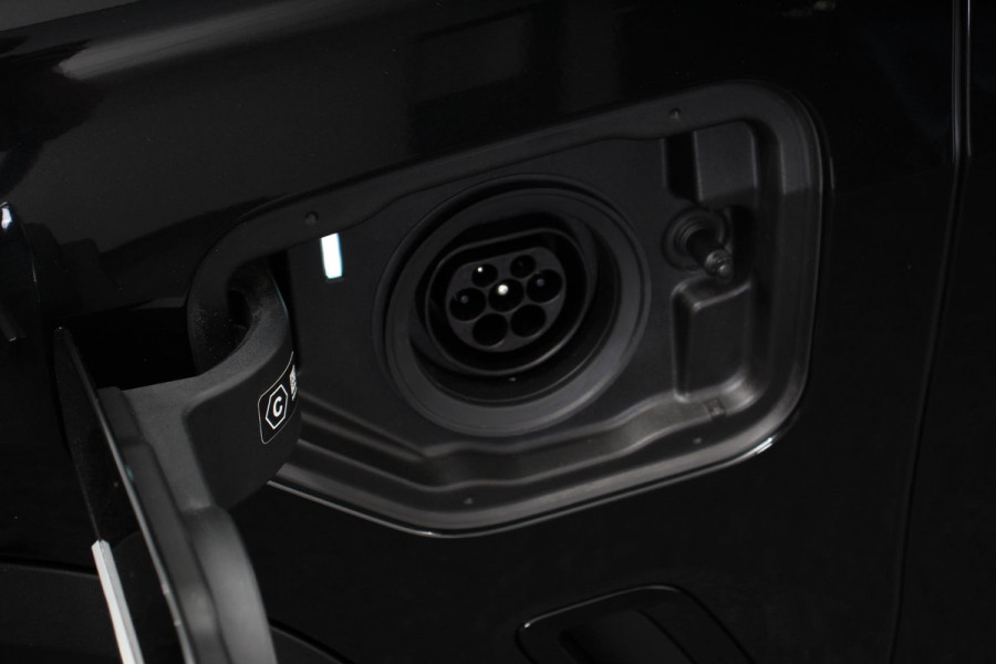 BMW X5 xDrive45e Hybrid 394pk Executive Shadow line Leder Schuif-Panorama dak Navigatie Trekhaak Camera 360 20"LMV