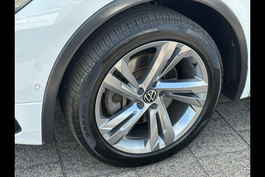 Volkswagen Tiguan 1.4 TSI EHYBRID R-Line Edition