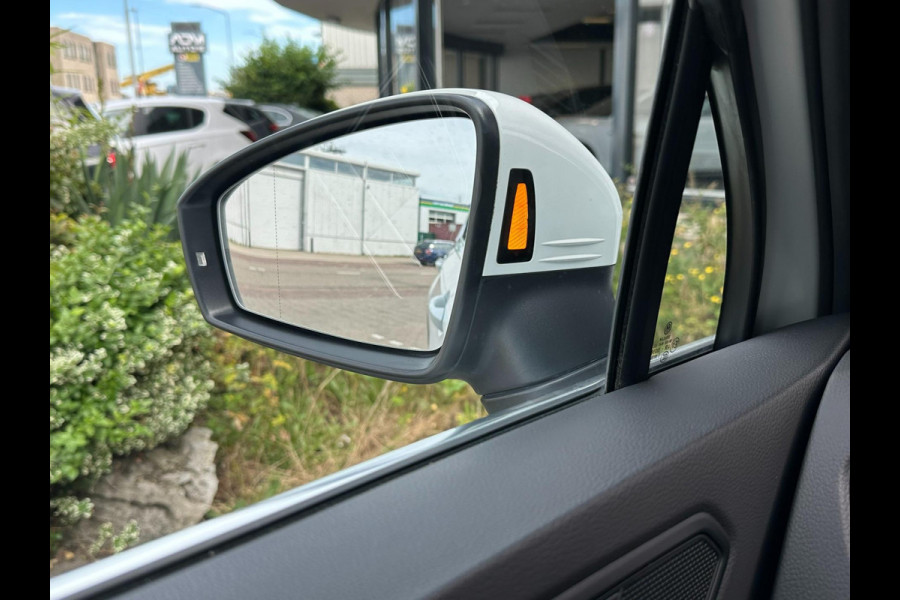 Volkswagen Tiguan 1.4 TSI EHYBRID R-Line Edition