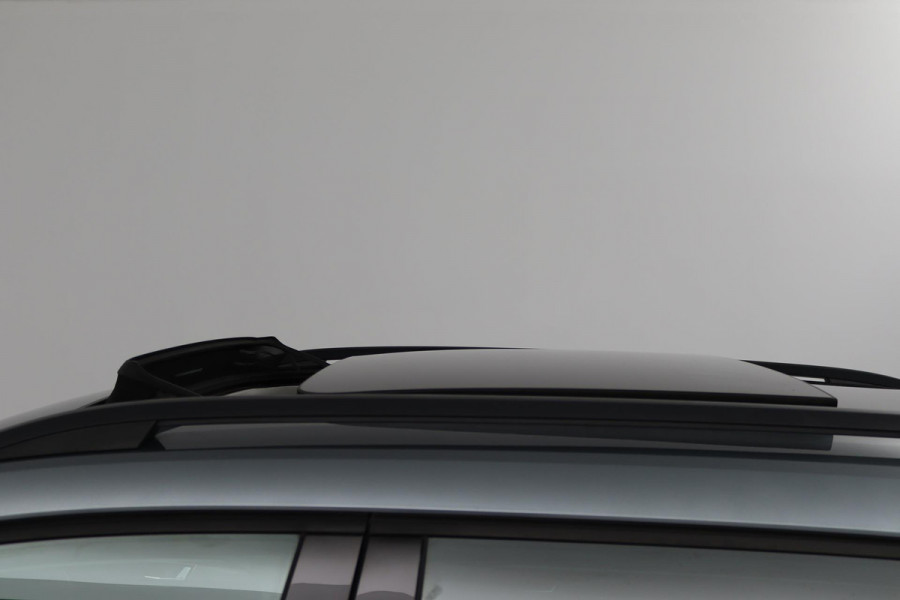 Škoda Karoq 1.5 TSI ACT Style Business (PANORAMADAK, CRUISE ADAPTIEF, PARKEERSENSOREN, STOELVERWARMING, NAVIGATIE, AUTOMAAT)