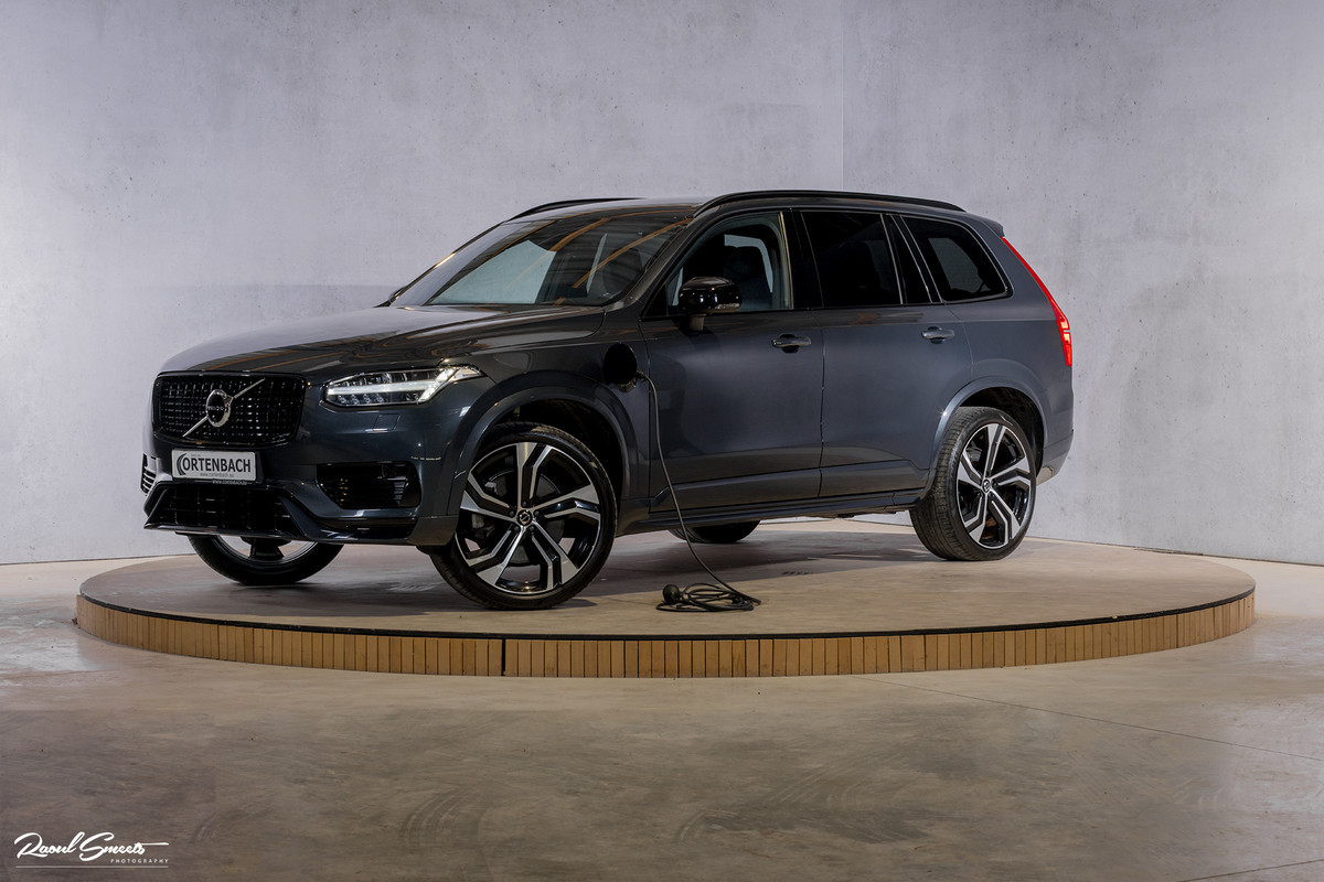 Volvo XC90 2.0 T8 Recharge AWD R-Design | Long Range | Zwenkbare Trekhaak | Harman Kardon | Adaptieve cruise | Apple carplay | Volvo XC90 2.0 T8 Recharge AWD R-Design | Long Range | Zwenkbare Trekhaak | Harman Kardon | Adaptieve cruise | Apple carplay |
