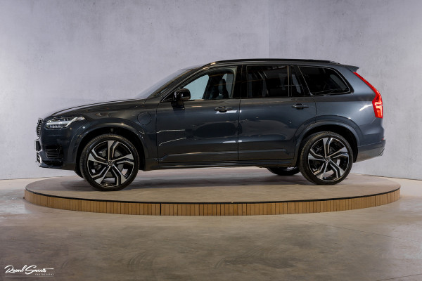 Volvo XC90 2.0 T8 Recharge AWD R-Design | Long Range | Zwenkbare Trekhaak | Harman Kardon | Adaptieve cruise | Apple carplay |
