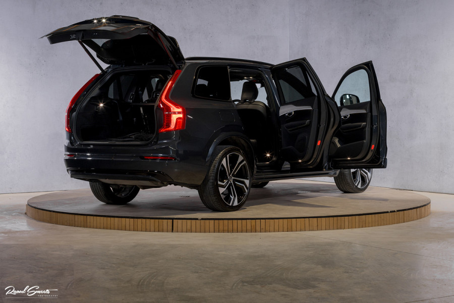 Volvo XC90 2.0 T8 Recharge AWD R-Design | Long Range | Zwenkbare Trekhaak | Harman Kardon | Adaptieve cruise | Apple carplay |
