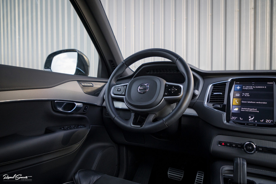 Volvo XC90 2.0 T8 Recharge AWD R-Design | Long Range | Zwenkbare Trekhaak | Harman Kardon | Adaptieve cruise | Apple carplay |