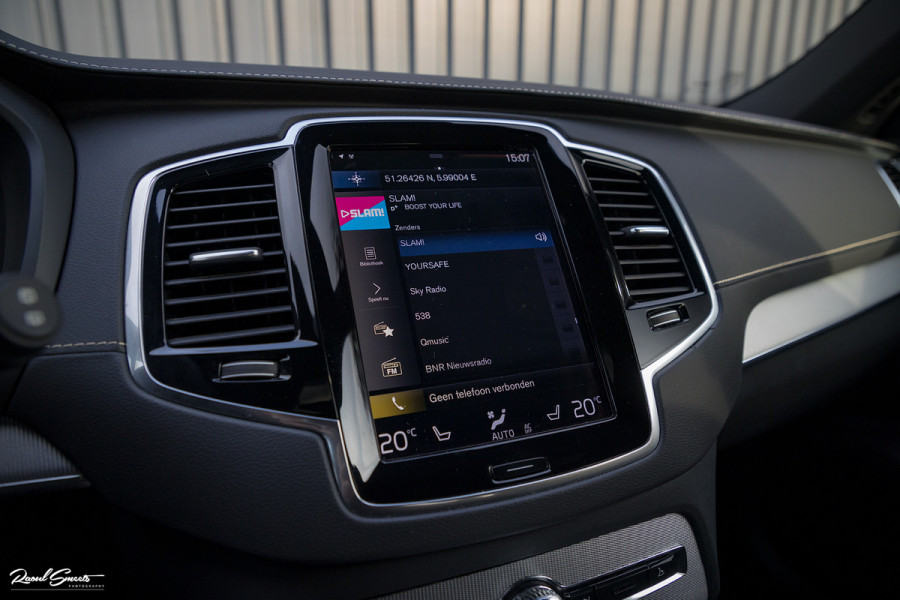 Volvo XC90 2.0 T8 Recharge AWD R-Design | Long Range | Zwenkbare Trekhaak | Harman Kardon | Adaptieve cruise | Apple carplay |