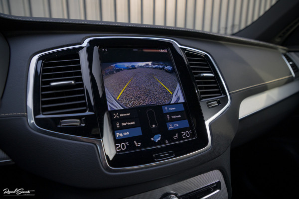 Volvo XC90 2.0 T8 Recharge AWD R-Design | Long Range | Zwenkbare Trekhaak | Harman Kardon | Adaptieve cruise | Apple carplay |