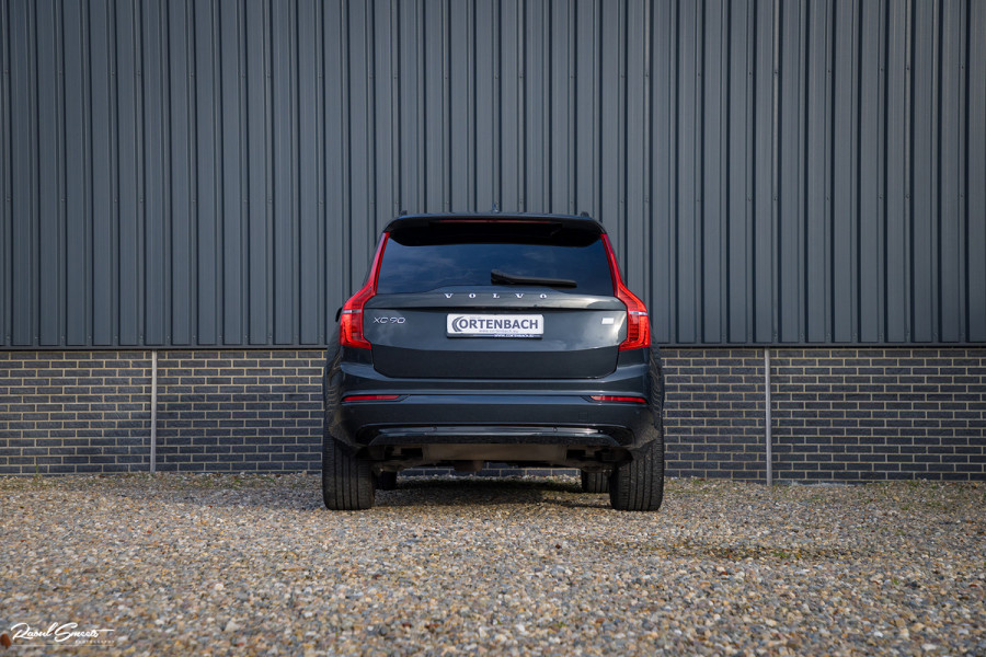 Volvo XC90 2.0 T8 Recharge AWD R-Design | Long Range | Zwenkbare Trekhaak | Harman Kardon | Adaptieve cruise | Apple carplay |