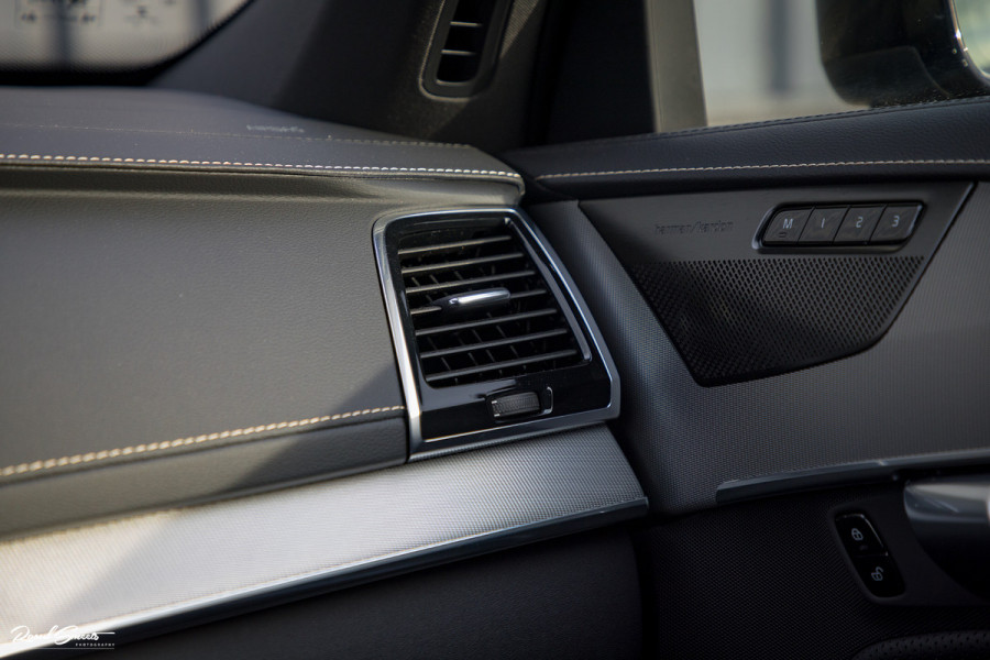 Volvo XC90 2.0 T8 Recharge AWD R-Design | Long Range | Zwenkbare Trekhaak | Harman Kardon | Adaptieve cruise | Apple carplay |