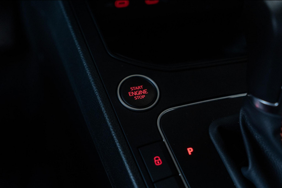 Seat Ibiza 1.5 TSI FR Sport Pano | 150PK | AppleCrplay | Dealer Onderhouden