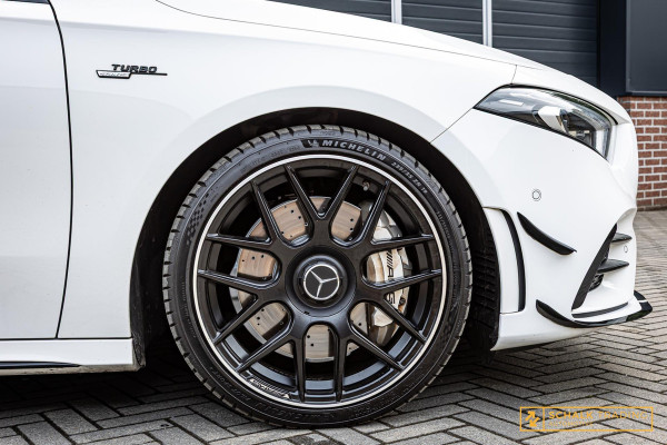 Mercedes-Benz A-Klasse AMG 35 4MATIC Advantage|Pano|Milltek|