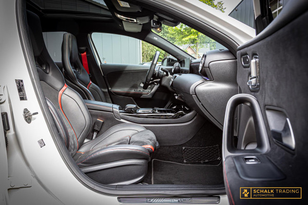 Mercedes-Benz A-Klasse AMG 35 4MATIC Advantage|Pano|Milltek|
