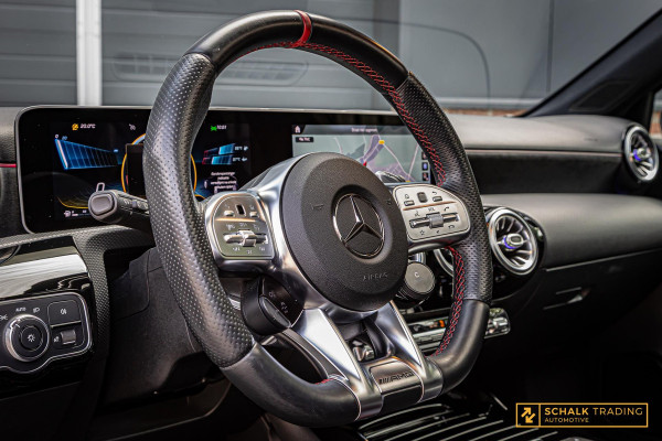 Mercedes-Benz A-Klasse AMG 35 4MATIC Advantage|Pano|Milltek|