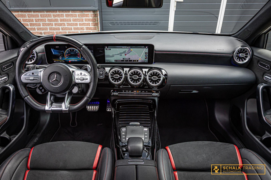Mercedes-Benz A-Klasse AMG 35 4MATIC Advantage|Pano|Milltek|