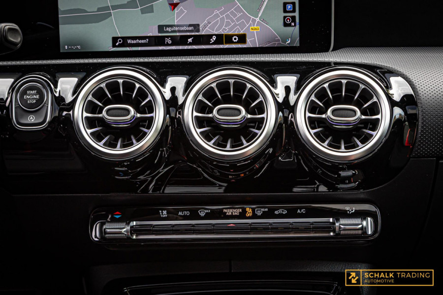 Mercedes-Benz A-Klasse AMG 35 4MATIC Advantage|Pano|Milltek|