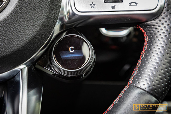 Mercedes-Benz A-Klasse AMG 35 4MATIC Advantage|Pano|Milltek|