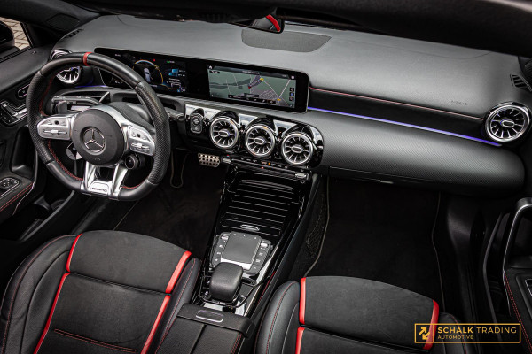 Mercedes-Benz A-Klasse AMG 35 4MATIC Advantage|Pano|Milltek|