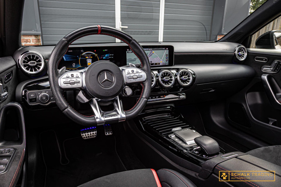 Mercedes-Benz A-Klasse AMG 35 4MATIC Advantage|Pano|Milltek|
