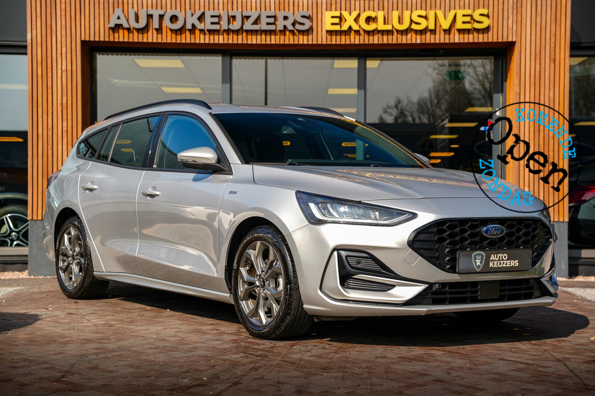 Ford Focus 1.0 EcoBoost Hybrid ST Line Groot Navi DAB+ Camera Cruise LED Automaat! Ford Focus 1.0 EcoBoost Hybrid ST Line Groot Navi DAB+ Camera Cruise LED Automaat!