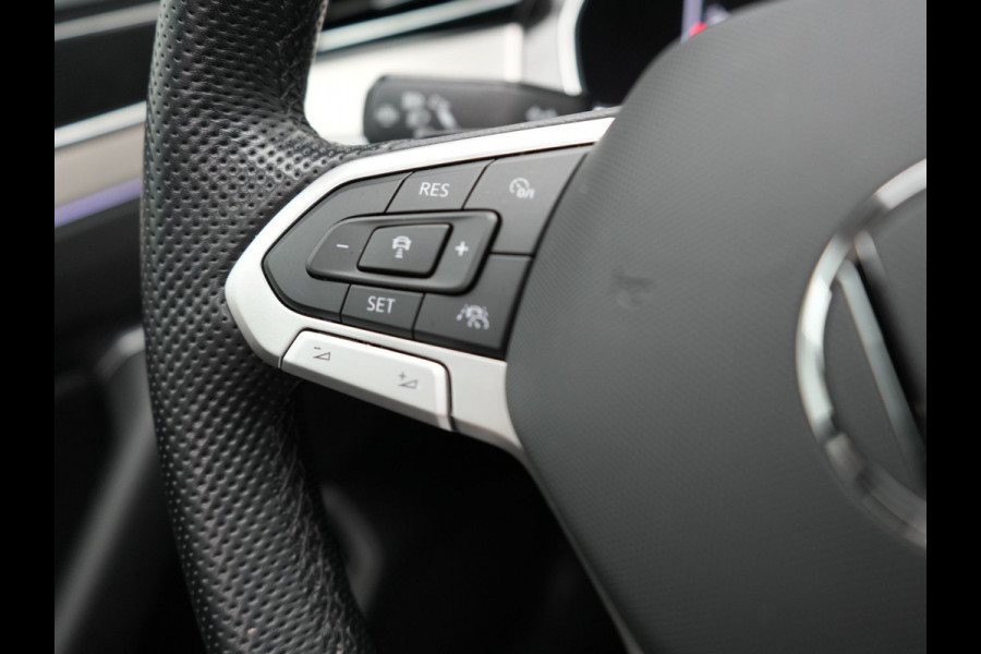 Volkswagen Passat Variant 1.4 TSI GTE Highline Plug in Hybrid PHEV | Panodak | Adaptive Cruise | Alcantara Sportstoelen | Carplay | IQ Led | 360 Camera |