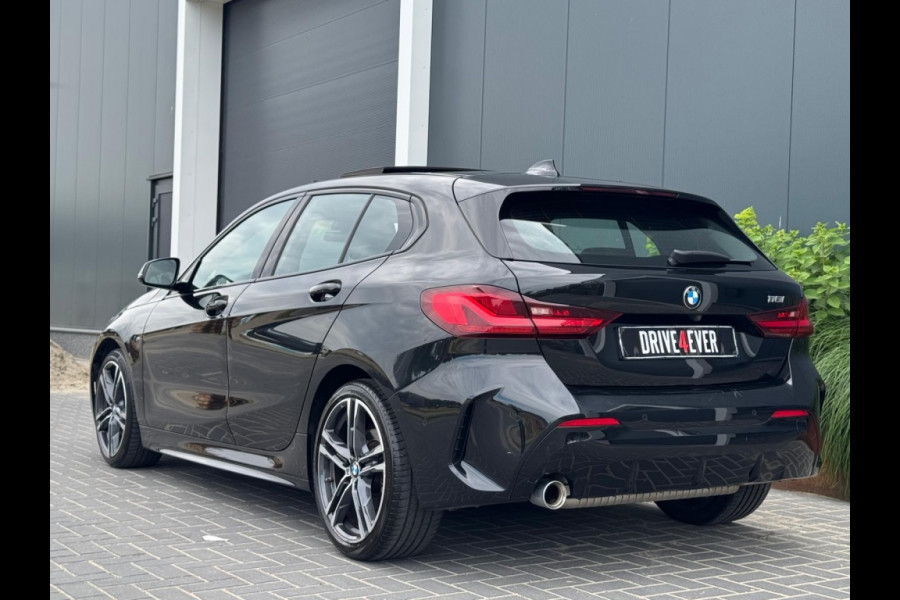 BMW 1-serie 118i M PACK 2022 FULL PANO NAVI CAMERA CLIMATE CR CONTROL SPORTV