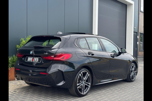 BMW 1-serie 118i M PACK 2022 FULL PANO NAVI CAMERA CLIMATE CR CONTROL SPORTV