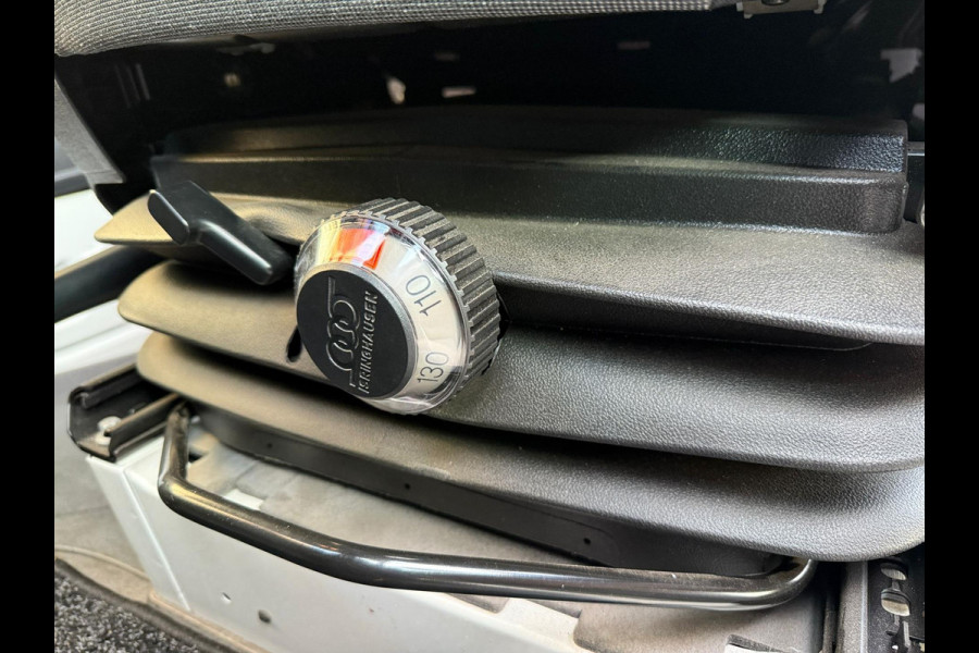 Volkswagen Crafter 2.0 TDI L3H2 - Airco - Camera - Cruise Control