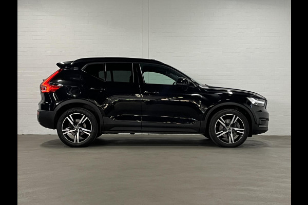 Volvo XC40 1.5 T5 Recharge R-Design | Open dak | Adaptive Cruise control | Camera | Keyless | BLIS