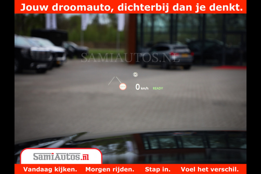 Land Rover Range Rover P550e | NIGHT | GARANTIE TOT 14-03-2029 | HEAD-UP | ACHTERAS BESTURING | SOFT CLOSE | PHEV | 23 INCH VELGEN | PANORAMADAK | STUURVERWARMING | STOEL KOELING | Fabrieksgarantie tot 14-03-2029 – Geniet van gemoedsrust met uitgebreide dekking tot deze datum. GZK-71-D