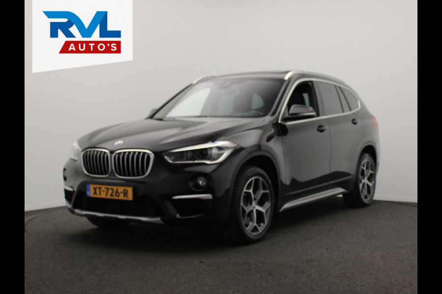 BMW X1 SDrive20i High Executive Pano/dak Sport/leder Head/up Origineel NL