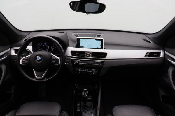 BMW X1 SDrive20i High Executive Pano/dak Sport/leder Head/up Origineel NL
