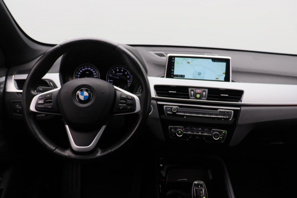 BMW X1 SDrive20i High Executive Pano/dak Sport/leder Head/up Origineel NL