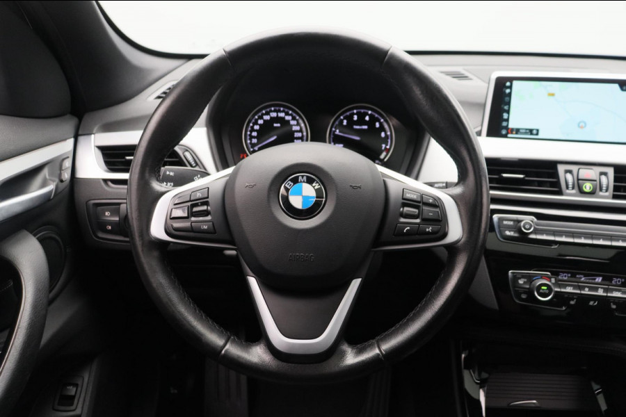 BMW X1 SDrive20i High Executive Pano/dak Sport/leder Head/up Origineel NL