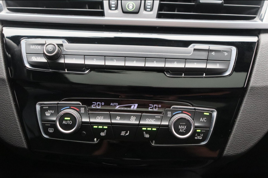 BMW X1 SDrive20i High Executive Pano/dak Sport/leder Head/up Origineel NL