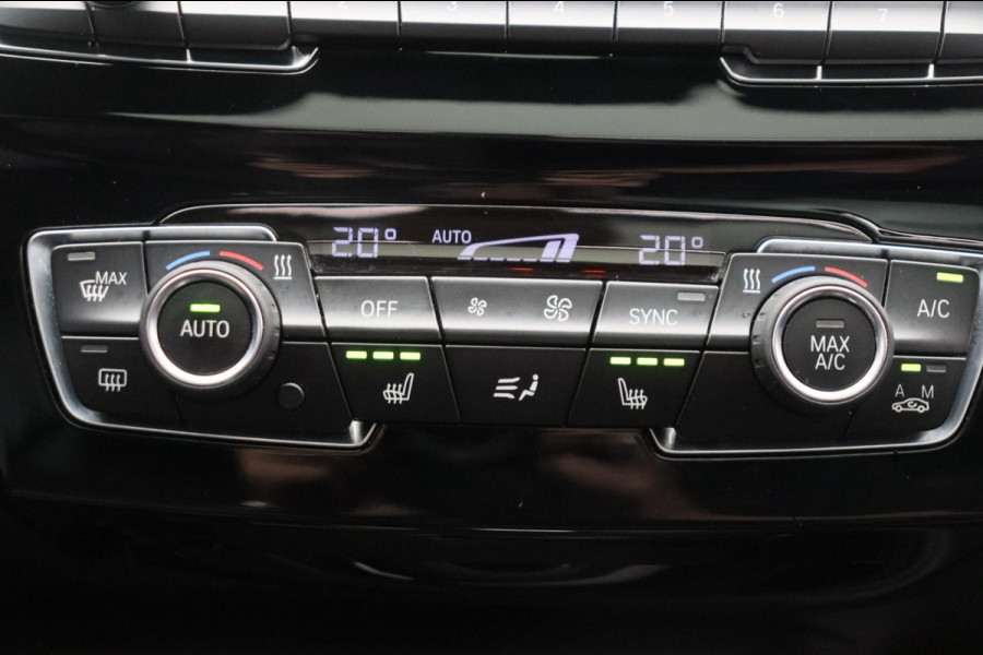 BMW X1 SDrive20i High Executive Pano/dak Sport/leder Head/up Origineel NL