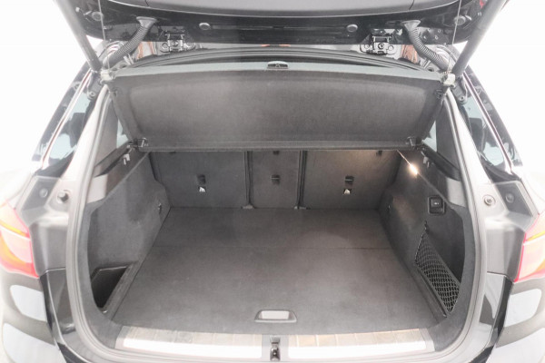 BMW X1 SDrive20i High Executive Pano/dak Sport/leder Head/up Origineel NL